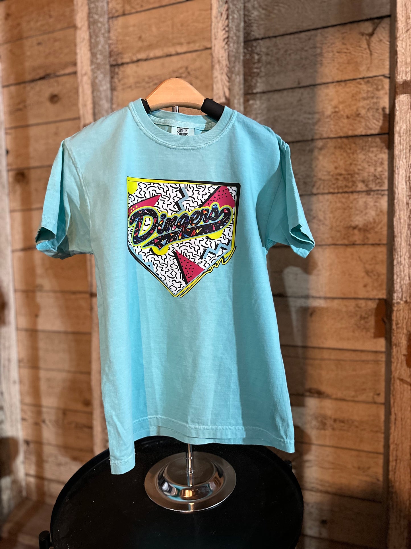 Dingers Base Retro Tee